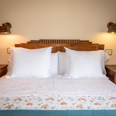 Apartamentos Rurales Casa Riveras Santa Eulalia de Oscos Exteriör bild
